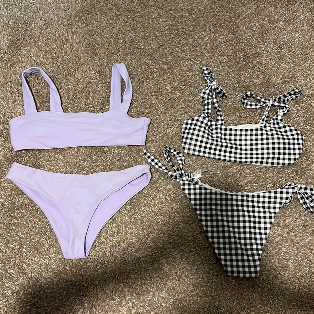 2 Bandeu top style bikinis